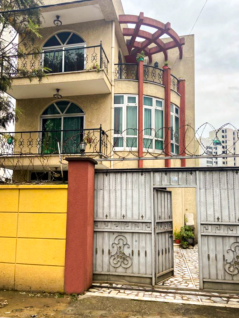 Ethiopian House for Sale 5bdrm - 6 Bathroom at Chechnya Near Atlas