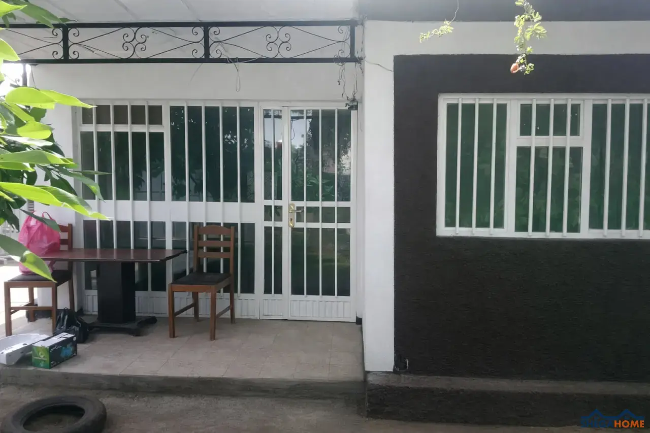 House For Sale (Best for Redevelopers)